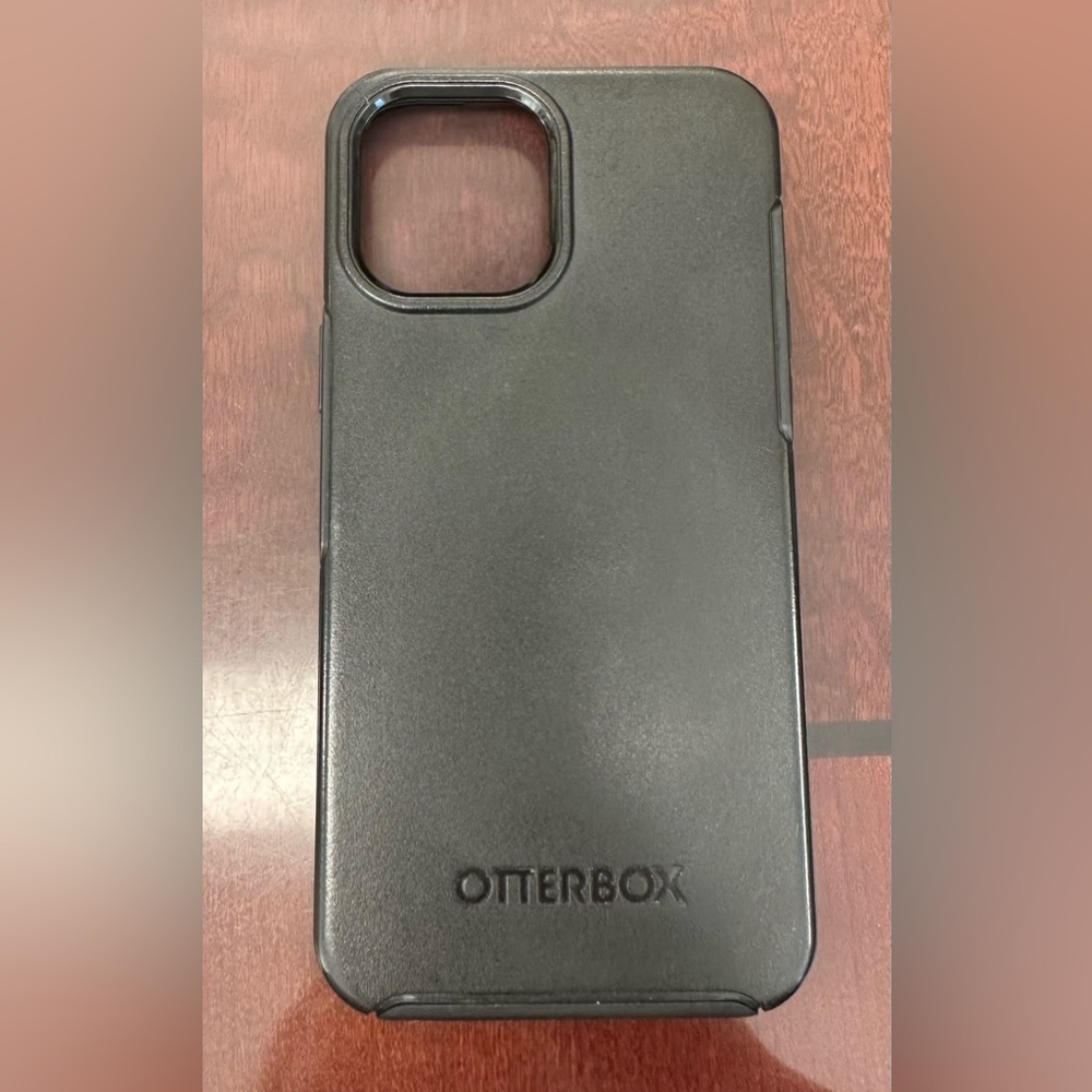Otterbox Symmetry Series+ w/ MagSafe for iPhone 12 Pro Max & 13 Pro Max